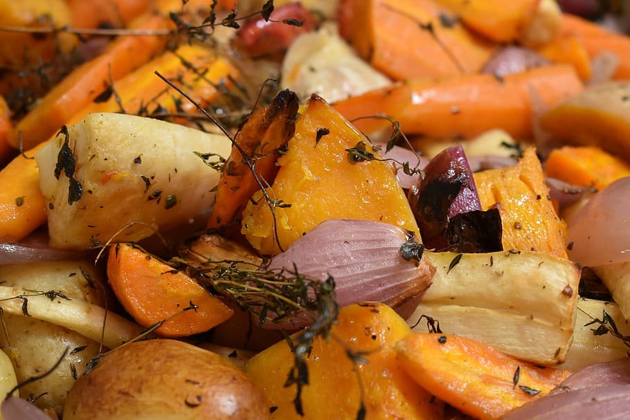 vegetable carrot onion parsnip