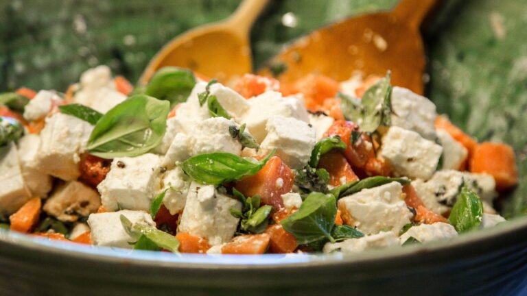 Garden-Fresh Tomato Basil Salad Recipe